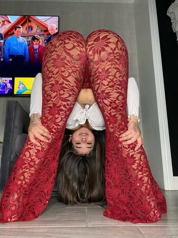 Full leaked Valyummy private onlyfans photo