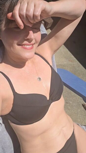Full leaked Valarie w an private onlyfans photo