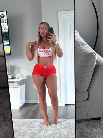 Full leaked Valecute private onlyfans photo