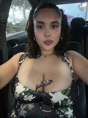 Full leaked Valentna private onlyfans photo