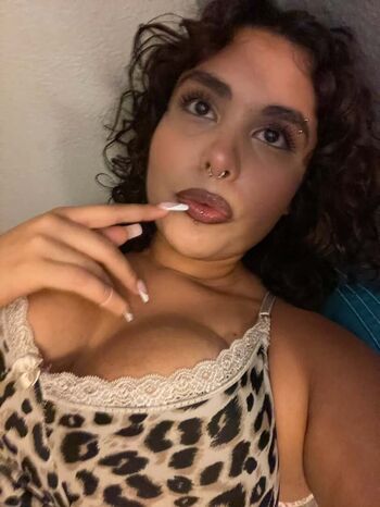 Full leaked Valentna private onlyfans photo