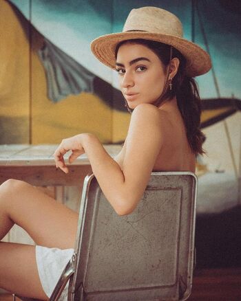 Full leaked Valentina buzzurro private onlyfans photo