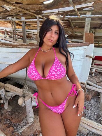 Full leaked Valentina de nucci page private onlyfans photo