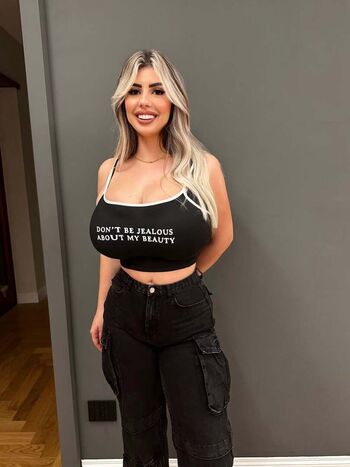 Full leaked Valentina di rocco private onlyfans photo