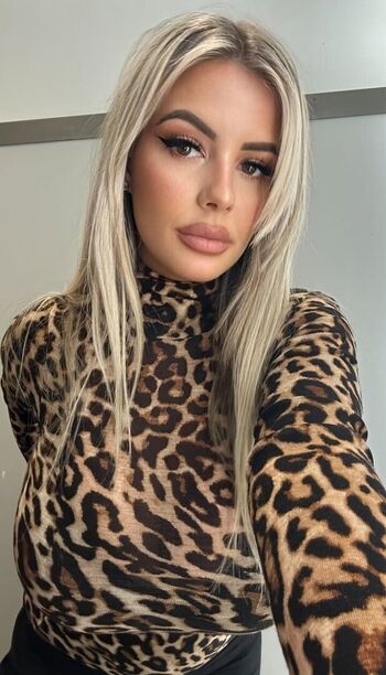 Full leaked Valentina di rocco private onlyfans photo
