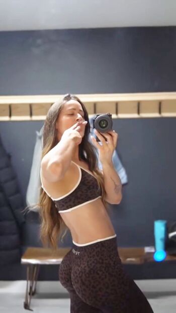 Full leaked Valentina lequeux private onlyfans photo