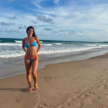 Full leaked Valentina maroni private onlyfans photo