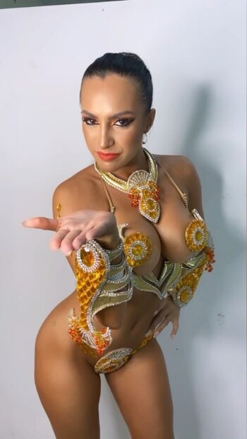 Full leaked Valentina riva private onlyfans photo