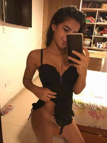 Full leaked Valentinaochoa private onlyfans photo