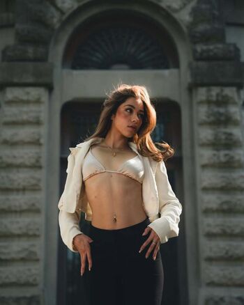 Full leaked Valeria madrigal private onlyfans photo