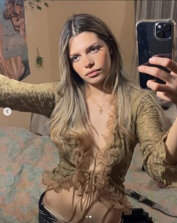 Full leaked Valeria selena private onlyfans photo