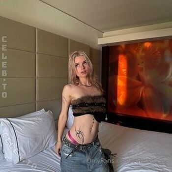 valeriavee
