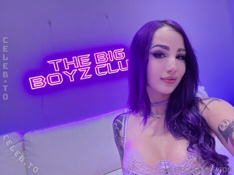 Full leaked Valerica steele private onlyfans photo