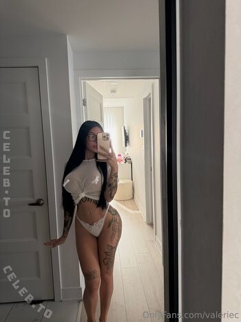 Full leaked Valerie cossette  page private onlyfans photo