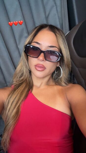 Full leaked Valerie loureda private onlyfans photo