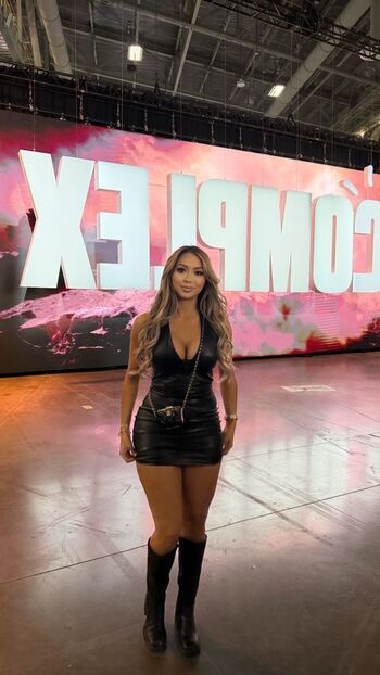 Full leaked Valerie mendez page private onlyfans photo