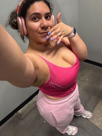 Full leaked Valeriezun private onlyfans photo