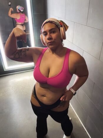 Full leaked Valeriezun private onlyfans photo
