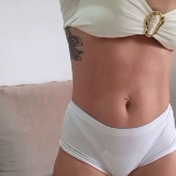 Full leaked Valmineirinha private onlyfans photo