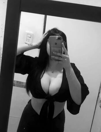 Full leaked Valuu private onlyfans photo