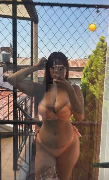 Full leaked Valuu private onlyfans photo