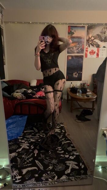 Full leaked Vampyricfangz private onlyfans photo