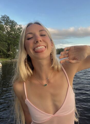 Full leaked Vancouver girls private onlyfans photo