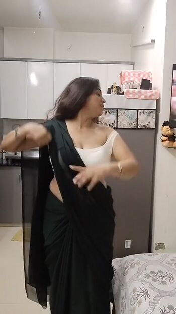 Full leaked Vandana pathak page private onlyfans photo