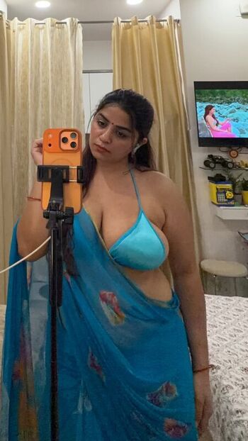 Full leaked Vandana pathak private onlyfans photo