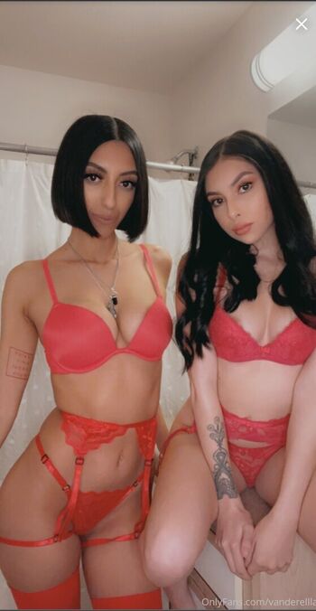 Full leaked Vanderellla private onlyfans photo