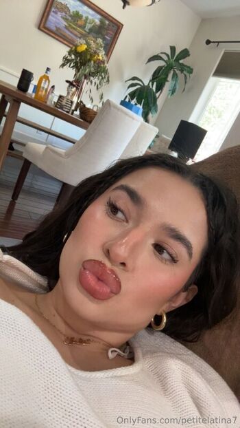 Full leaked Vanesa versace private onlyfans photo