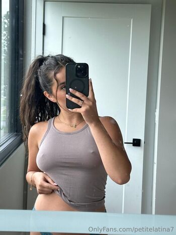 Full leaked Vanesa versace private onlyfans photo