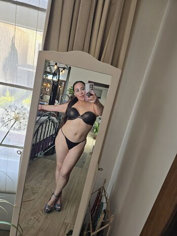 Full leaked Vanessa mendez page private onlyfans photo