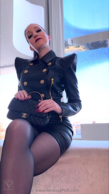 Vanessa Pur