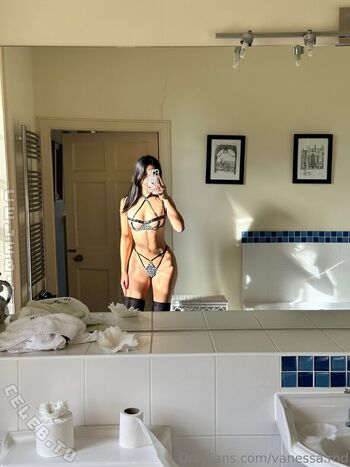 Full leaked Vanessa rhd  page private onlyfans photo