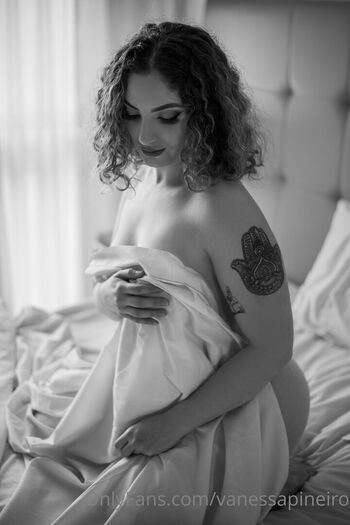 Full leaked Vanessapineiro private onlyfans photo