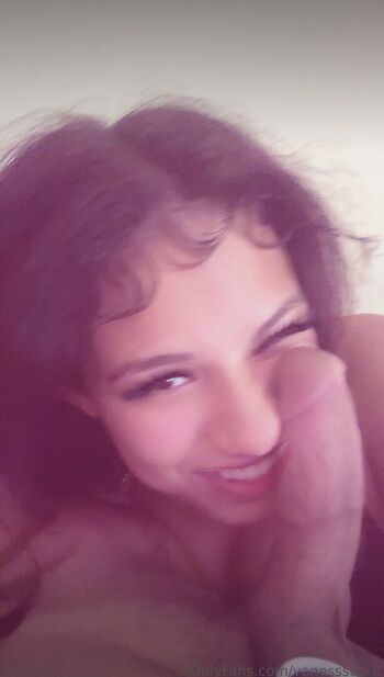 Full leaked Vanesssa x private onlyfans photo