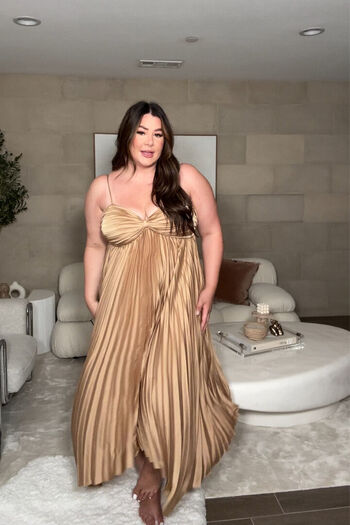 Full leaked Vanezznezz private onlyfans photo