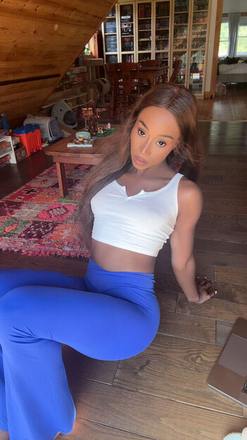 Full leaked Vanniall private onlyfans photo