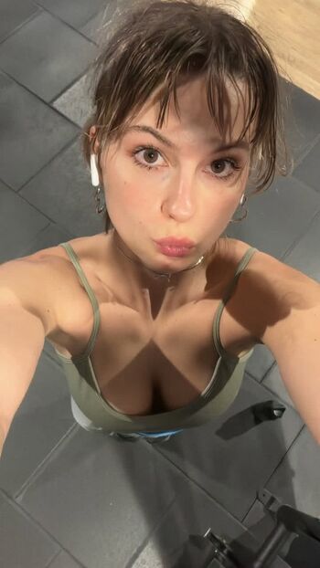varvara_in_paris