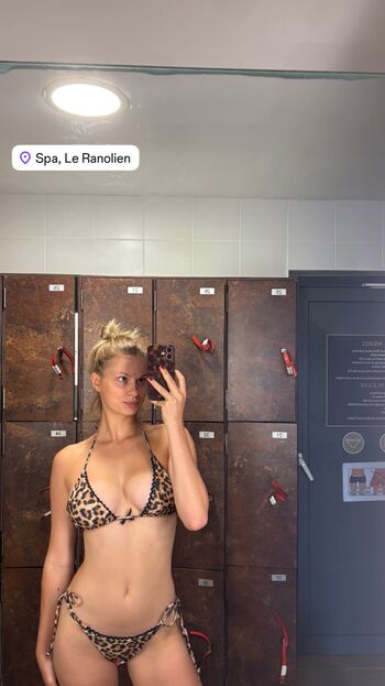 Full leaked Varvarik star private onlyfans photo