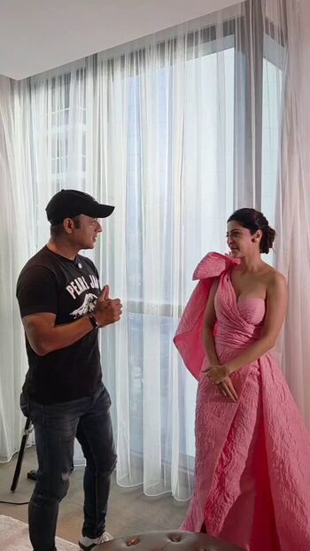 Full leaked Vedhikau private onlyfans photo