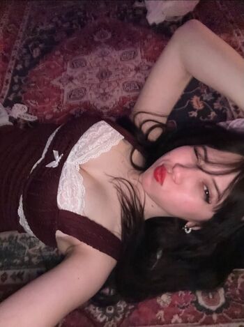 Full leaked Vekikusuo private onlyfans photo