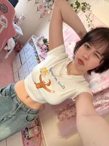 Full leaked Vekikusuo private onlyfans photo