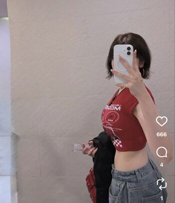 Full leaked Vekikusuo private onlyfans photo