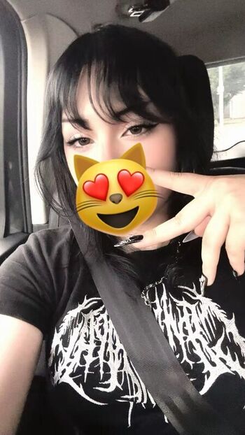 Full leaked Veliful private onlyfans photo