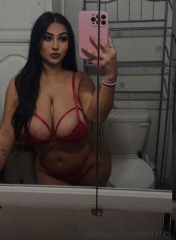 Full leaked Velizkira private onlyfans photo
