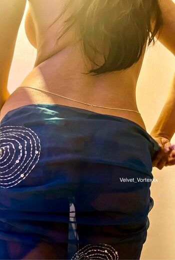 Velvet_Vortexxx