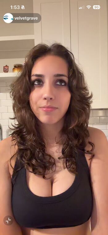 Full leaked Velvetgrave private onlyfans photo