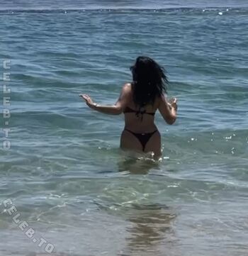 Full leaked Vendewaa private onlyfans photo